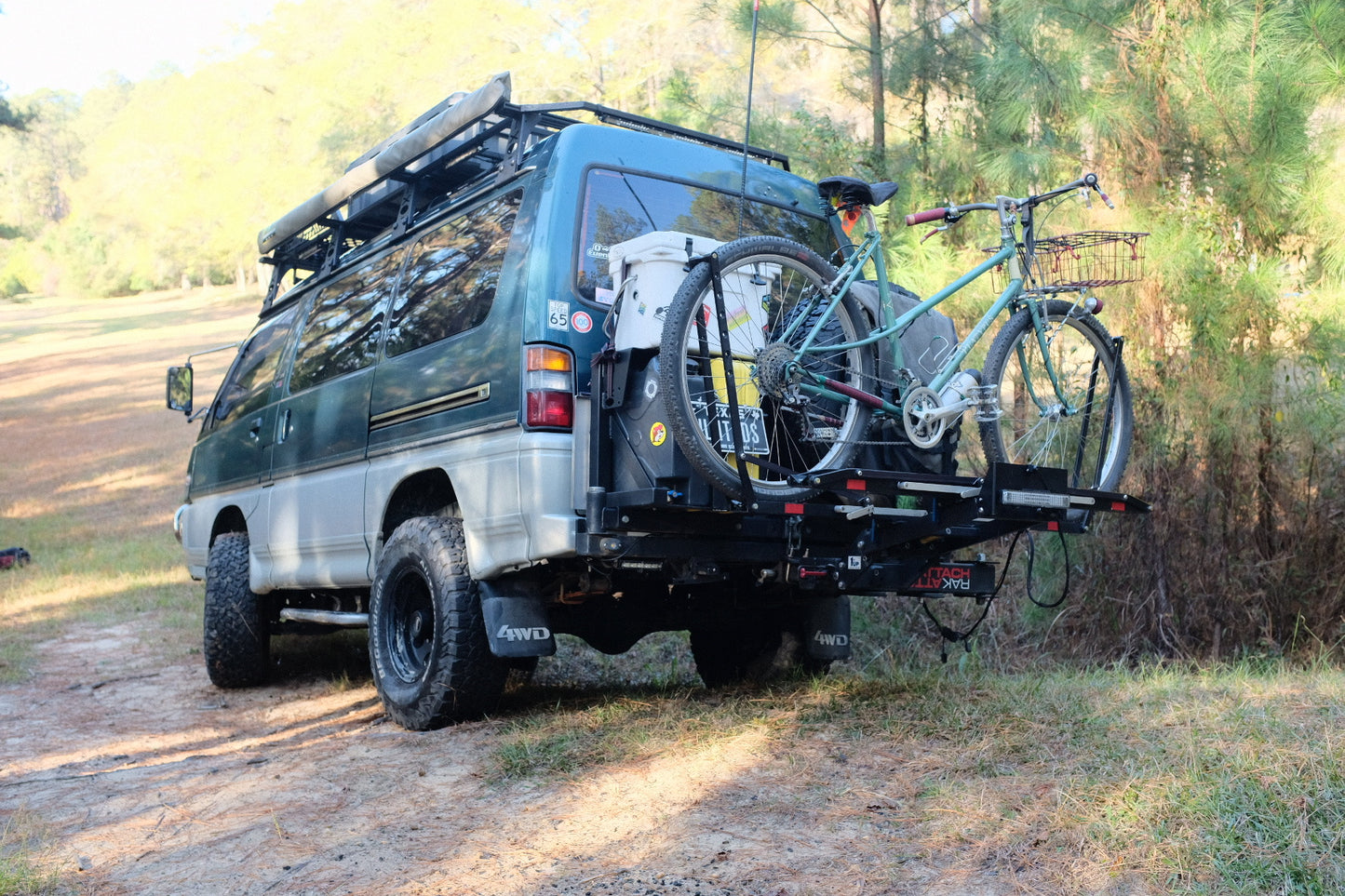 Swing out carrier