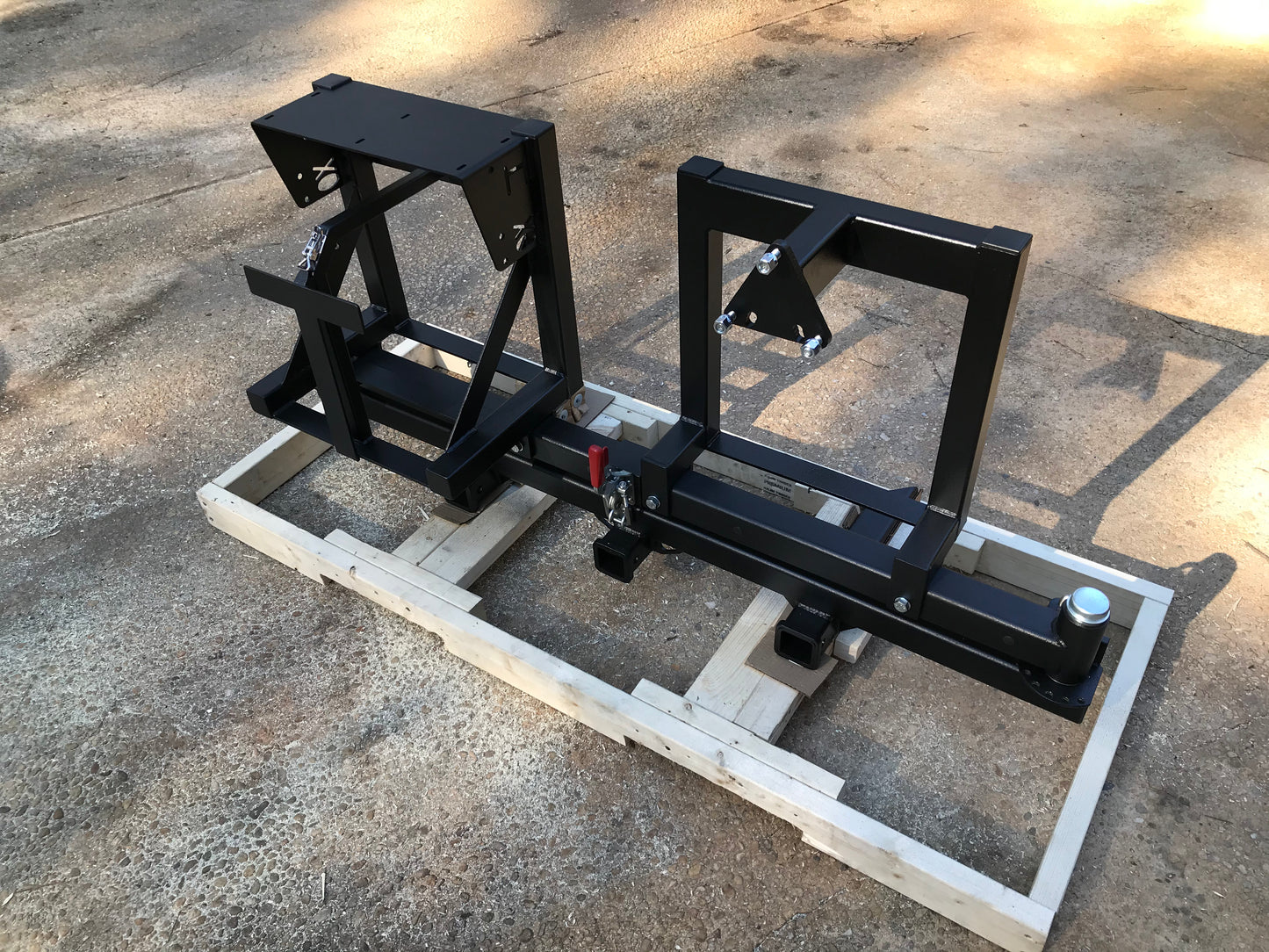 Swing out carrier